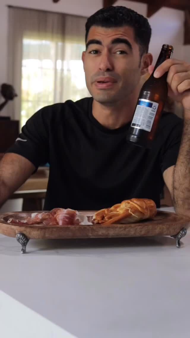 Chechil + Beer + Friends = A Perfect Night.
Want To Try It? Use Code Cheese15 For 15% Off. 

#Chechilcheese #Beersnack #Snackboard #Cheeselovers #Gamenightsnacks